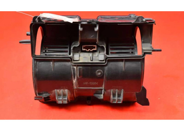 Вентилятор печки    T1032296V, T1032296V   Renault Trafic I