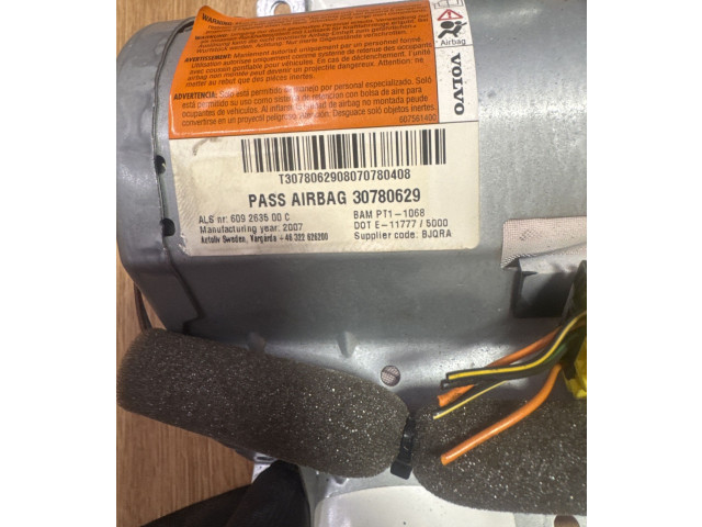 Подушка безопасности пассажира 602926100, 30780629   Volvo C30
