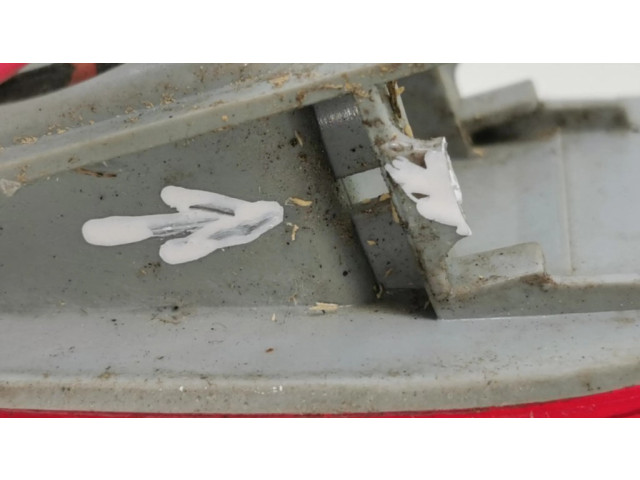 Задняя противотуманная фара