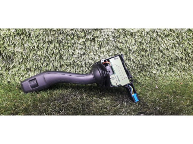 Включатель скорости стеклоочистителей 8p0953519   Audi A3 S3 8P