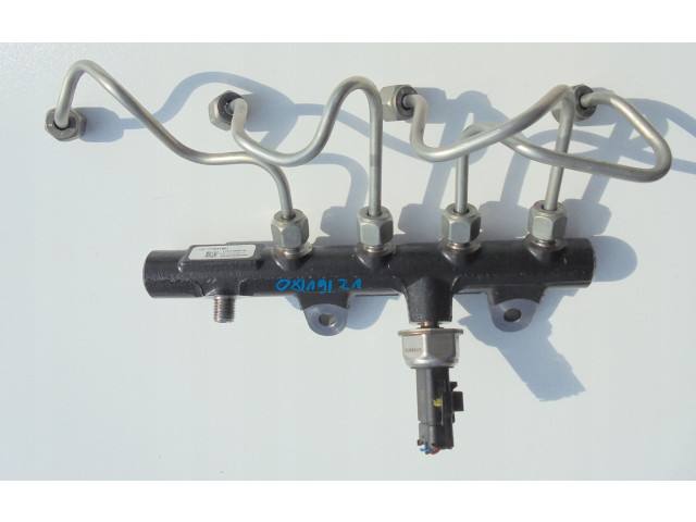 Vstřikovací lišta 175210651R Nissan Juke I F15