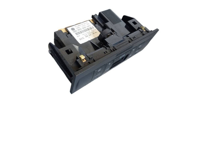 Блок управления климат-контролем 8Z0820043   Audi A2