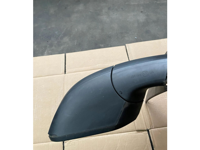 Zpětné zrcátko Volkswagen Caddy 2007