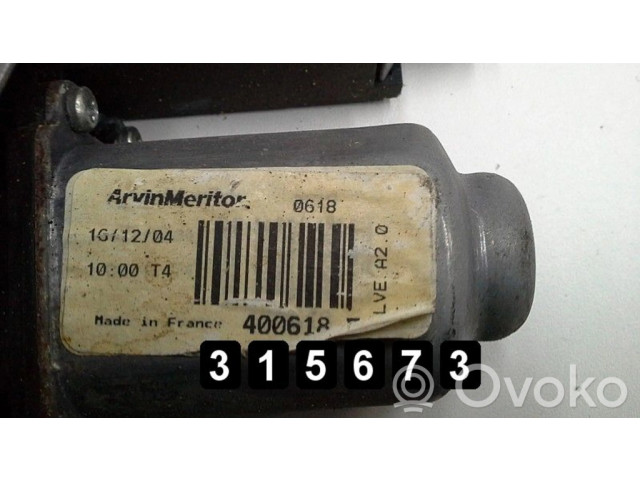 Передний комплект электрического механизма для подъема окна