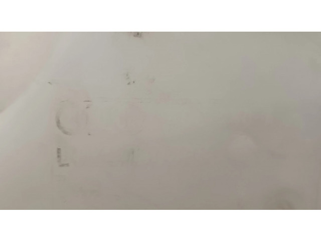 Бачок оконной жидкости