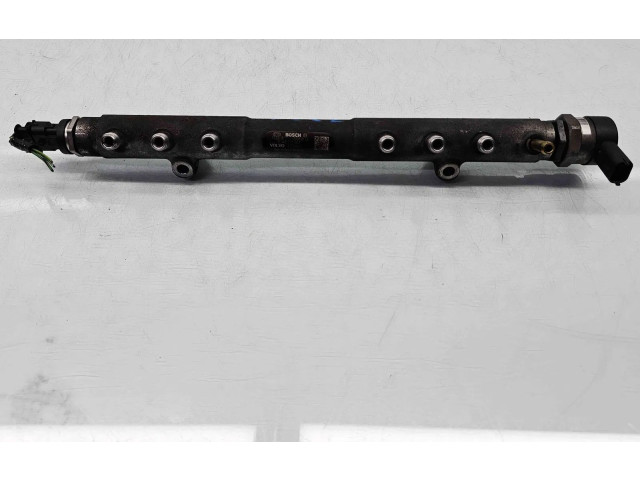 Топливная рампа Volvo XC90