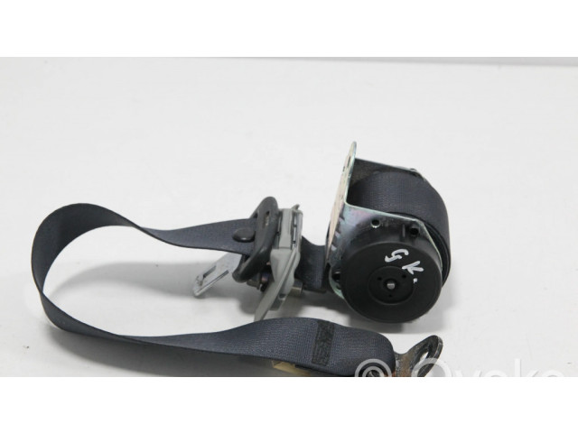 Задний ремень безопасности