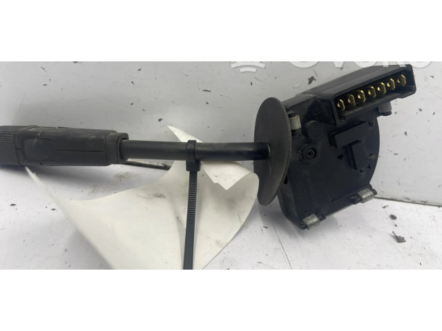 Ручка стеклоочистителей    Renault Trafic I