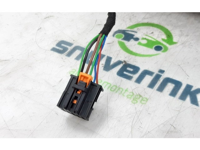 Зеркало (механическое)       Peugeot 2008 II  2019 -  года   