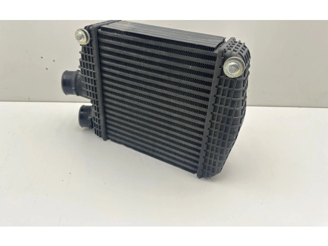 Интеркулер 670039351 Maserati Ghibli