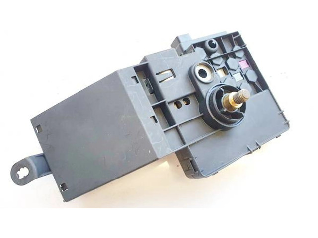 Блок предохранителей  A2115460841, 0-1394837-1   Mercedes-Benz E W211    