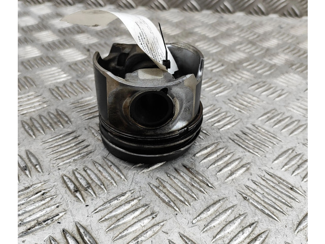 Píst 07L107065K Audi A6 S6 C6 4F CDYA