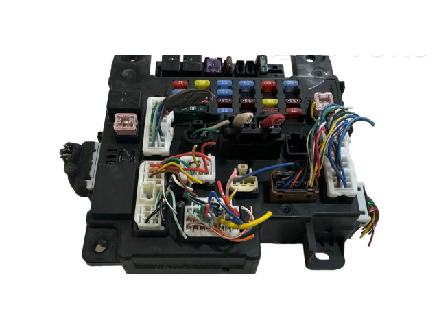 Блок предохранителей 8637A465, L8637002A Mitsubishi Lancer VIII