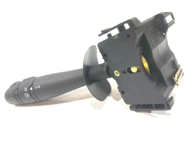 Ручка стеклоочистителей 8200070265, 91167047G   Renault Trafic I