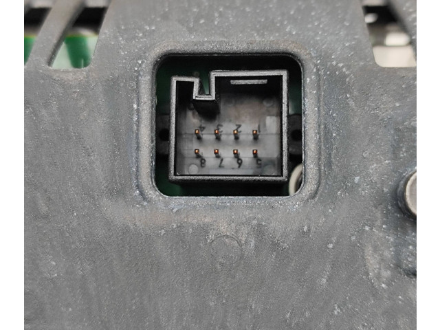 Дисплей    A2129018103, A2129023703   Mercedes-Benz CLS C218 X218