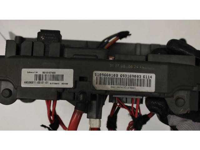   Pojistková skříňka    BMW X6 E71 2010