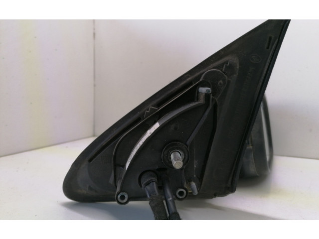 Зеркало электрическое Volvo V70 2000 - 2004 года