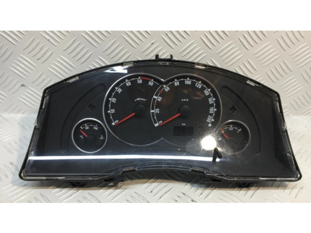 Панель приборов 13214770LN   Opel Meriva A       