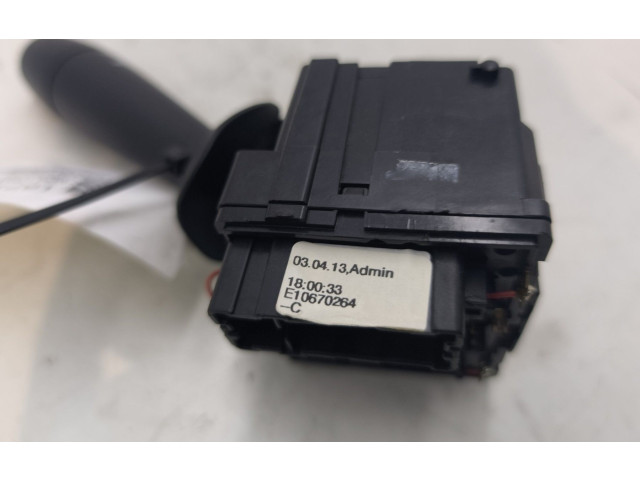 Ручка стеклоочистителей 8201168003 Dacia Logan II