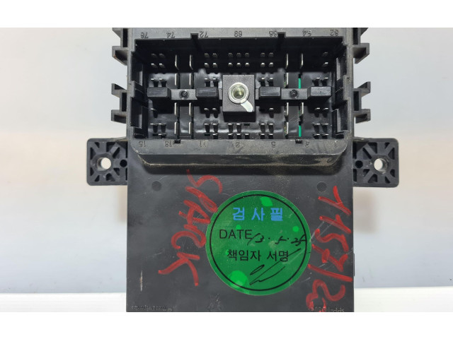 Блок предохранителей 9527-3098A, 9527-3098A Chevrolet Spark