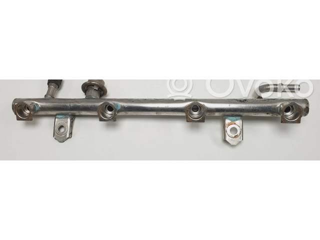 Топливная рампа A2660701795 Mercedes-Benz A W169