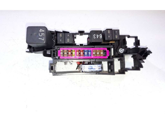 Pojistková skříňka Audi A5 Sportback 8TA 2011