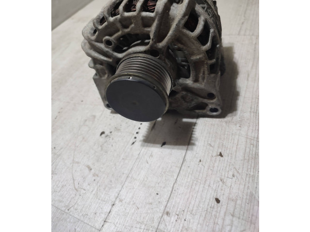 Генератор A0009063822, 0125711043   Mercedes-Benz GLA W156      