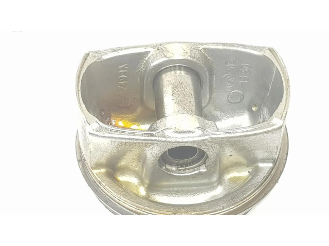 Píst 04C107065AE, 1151CB Seat Mii