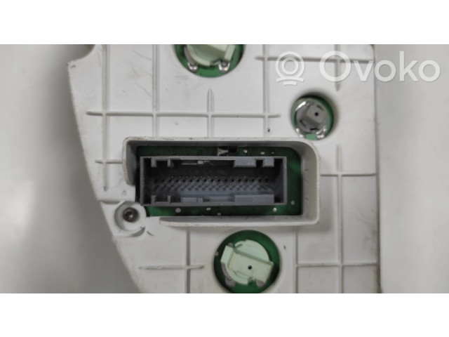 Přístrojová deska  Ford Mondeo Mk III 2002 2S7F10849, 588B01F7S1  