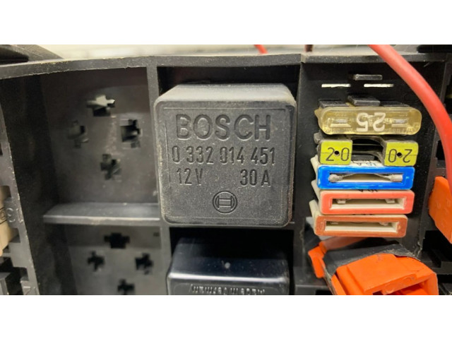 Pojistková skříňka 0332014451, TBB53DOT Opel Rekord E2 1983