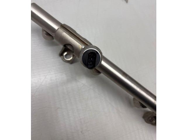 Топливная рампа 06l133317n Skoda Kodiaq