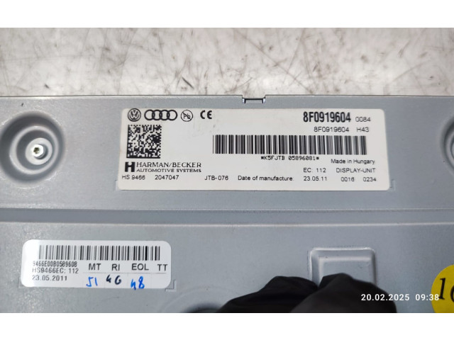 Zpětné zrcátko  Audi Q7 4L 2012  8F0919604  