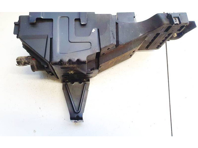 Блок предохранителей  9441606, 9441607   Volvo S80    