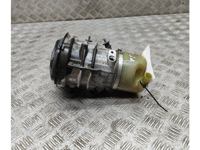 Насос рулевого управления 31387595 Volvo XC70