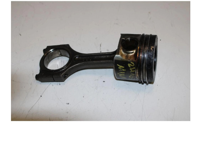 Поршень с шатуном N47C20A Mini One - Cooper Coupe R56