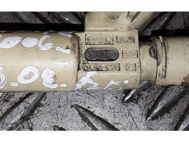 Форсунка yl8ec2b Ford Escape