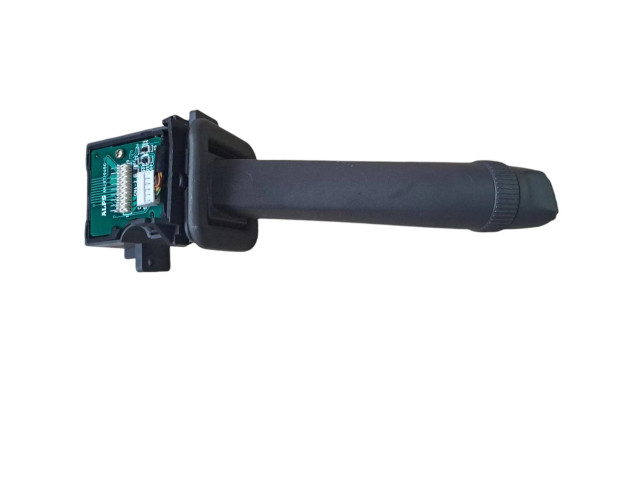 Ручка стеклоочистителей Volvo V70