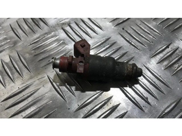 Vstřikovač 0000788523   Mercedes-Benz E W210  pro benzínový motor 2.0  