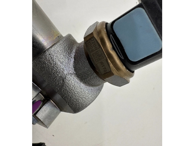 Vstřikovač 16611AB06A Subaru Outback (BT)