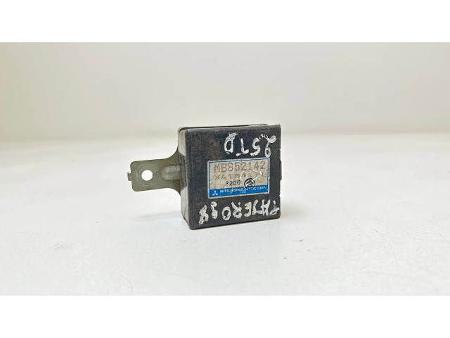 Блок управления MB852142   Mitsubishi Pajero