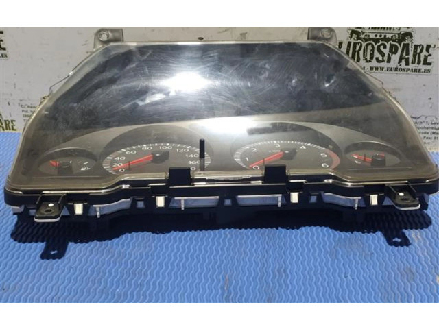 Přístrojová deska Nissan Patrol 260 1989