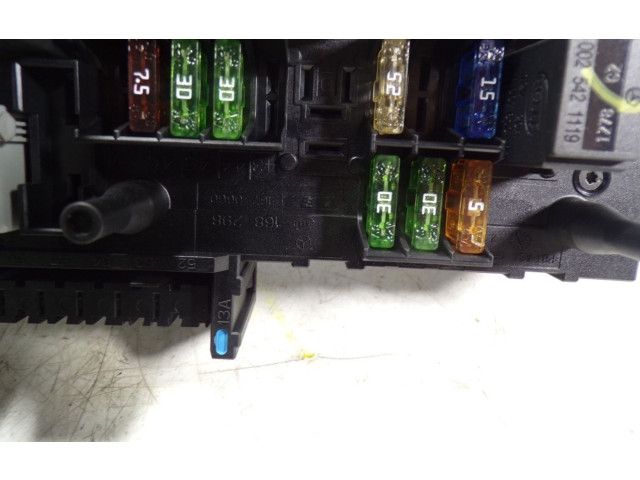 Pojistková skříňka Řídící jednotka BSM A2049004203, 016706581A Mercedes-Benz GLK (X204) 2012