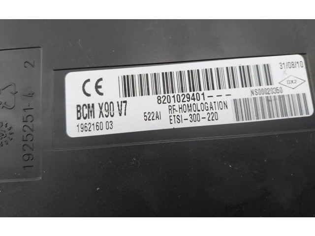 Блок управления 1925250, 8201029401 Dacia Sandero