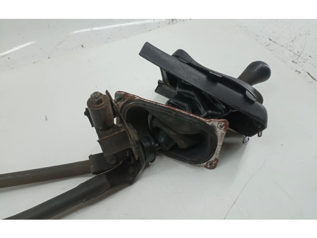 Pojistková skříňka Рычаг переключения передач Nissan Sunny 1991