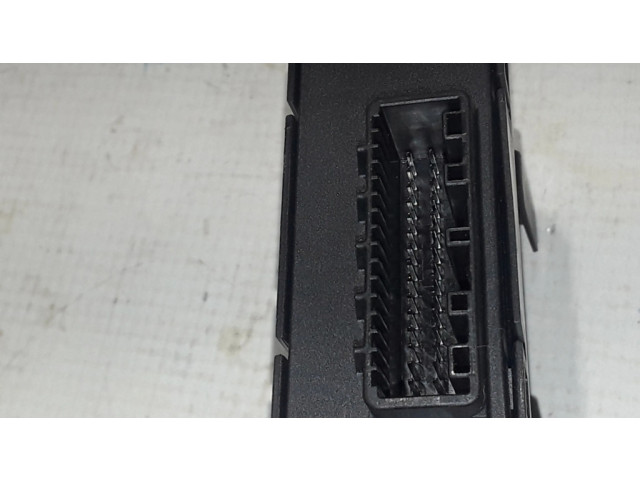 Блок управления 284Y66LA7B Dacia Jogger