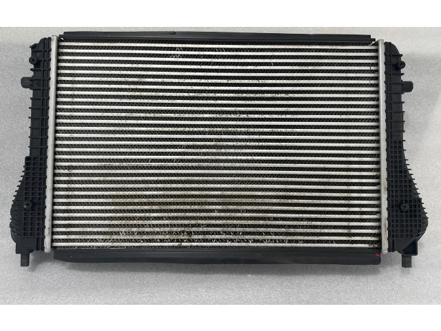 Интеркулер 1K0145803BM, 1K0121251DM Audi A3 S3 8P