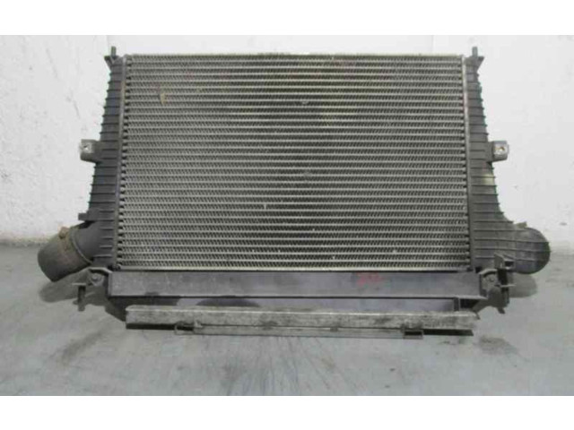 Интеркулер 4726568, 020415VALEO Saab 9-5