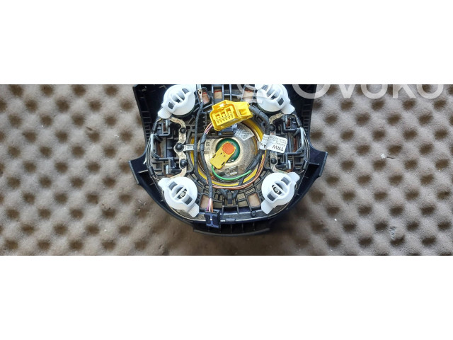 Руль Audi Q3 8U  2011 - 2016 года 8U0419091T, 8U0880201E      