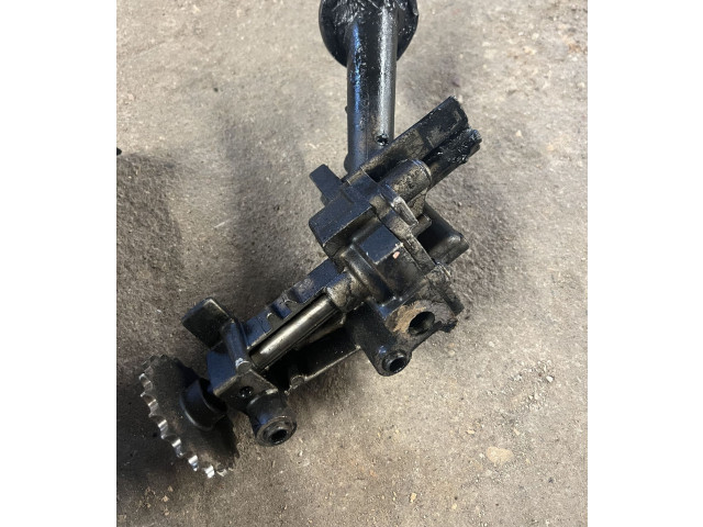 Масляный насос 7700100894, 7700600251 Renault Scenic II - Grand scenic II