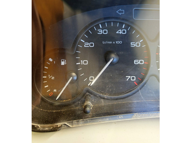 Přístrojová deska Citroen Berlingo 2007 9662745180